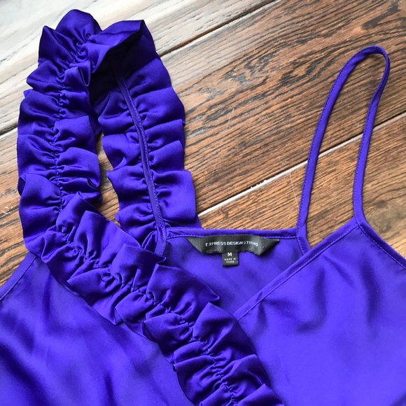 Express Design Studio asymmetrical ruffle blouse - Picture 3 of 4